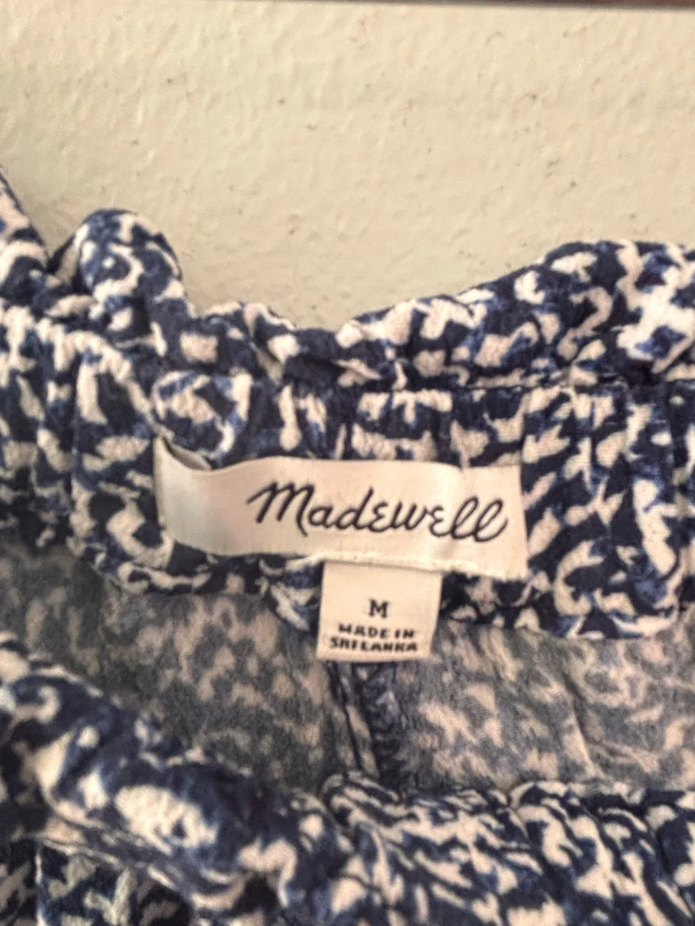 Madewell Pull-On Shorts  Blue White Print Size M Coquette